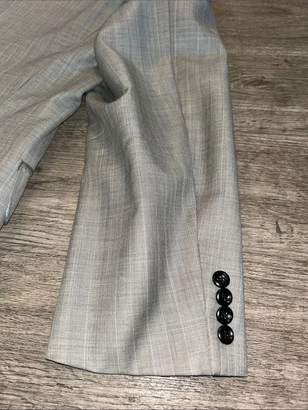 Tom James Prestige Custom Gray Pinstripe Wool Blend Suit 44R 36x28